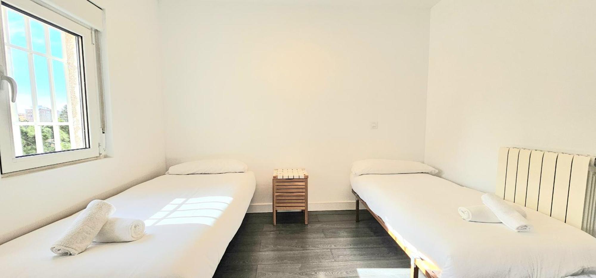 Apartamento Para 5 Personas Cerca De Ifema Y Aeropuerto Alquiler Temporal Мадрид Экстерьер фото